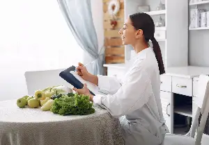 How Our Holistic Hormone Therapy Works Personalized Nutrition & Lifestyle Plans
